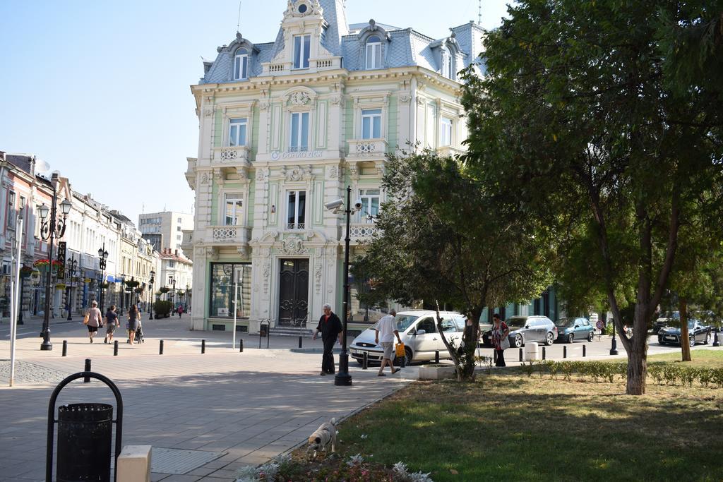 רוסה Two Bedroom Townhouse Mika מראה חיצוני תמונה