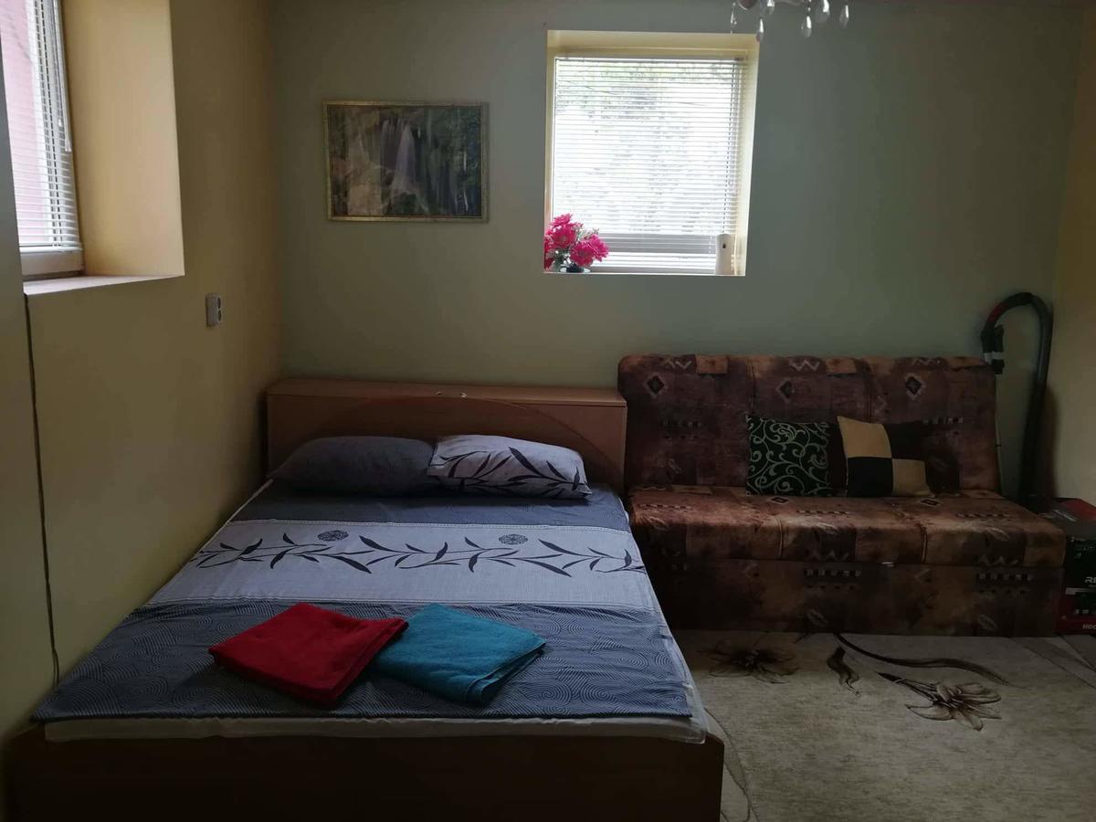 רוסה Two Bedroom Townhouse Mika מראה חיצוני תמונה